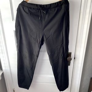 Men’s Theory Black Nylon Joggers, Size XXL fits XL